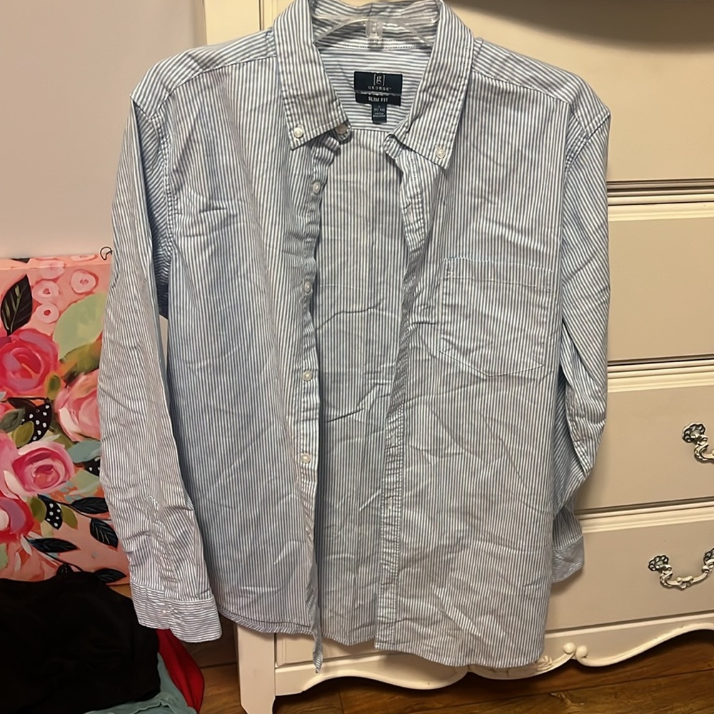 Button down! - Picture 2 of 6
